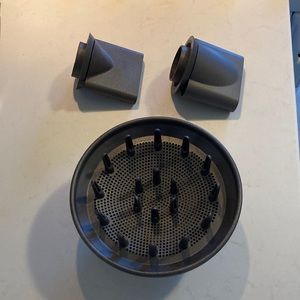 DYSON diffuser and two nozzle sizes for supersonic hairdryer magnetic.